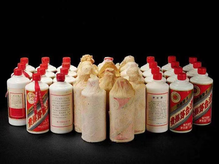 曲周日照岚山回收酒价格哪里回收(附近上门回收茅台酒）?